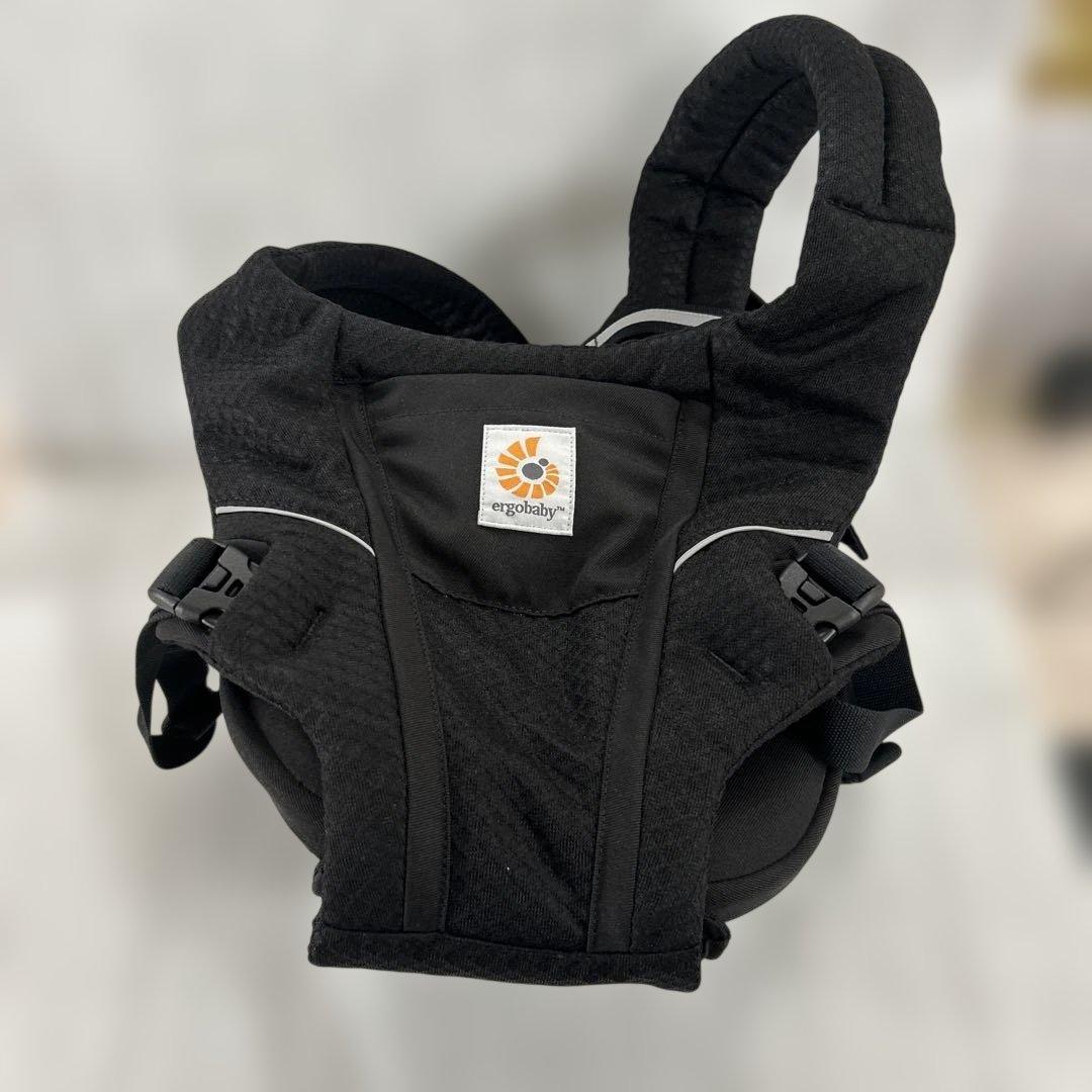 ergobaby Alta ヒップシートベビーキャリア Onyx Black