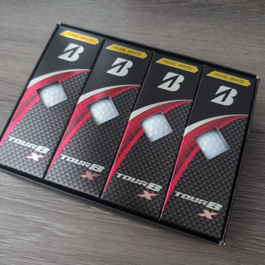 ブリジストン TOUR B X 2024年(Pearl White) 3ダース