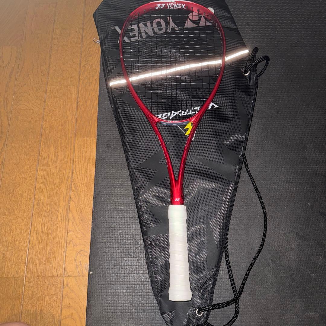 【美品】 YONEX ボルトレイジ7V VOLTRAGE7V クレナイ
