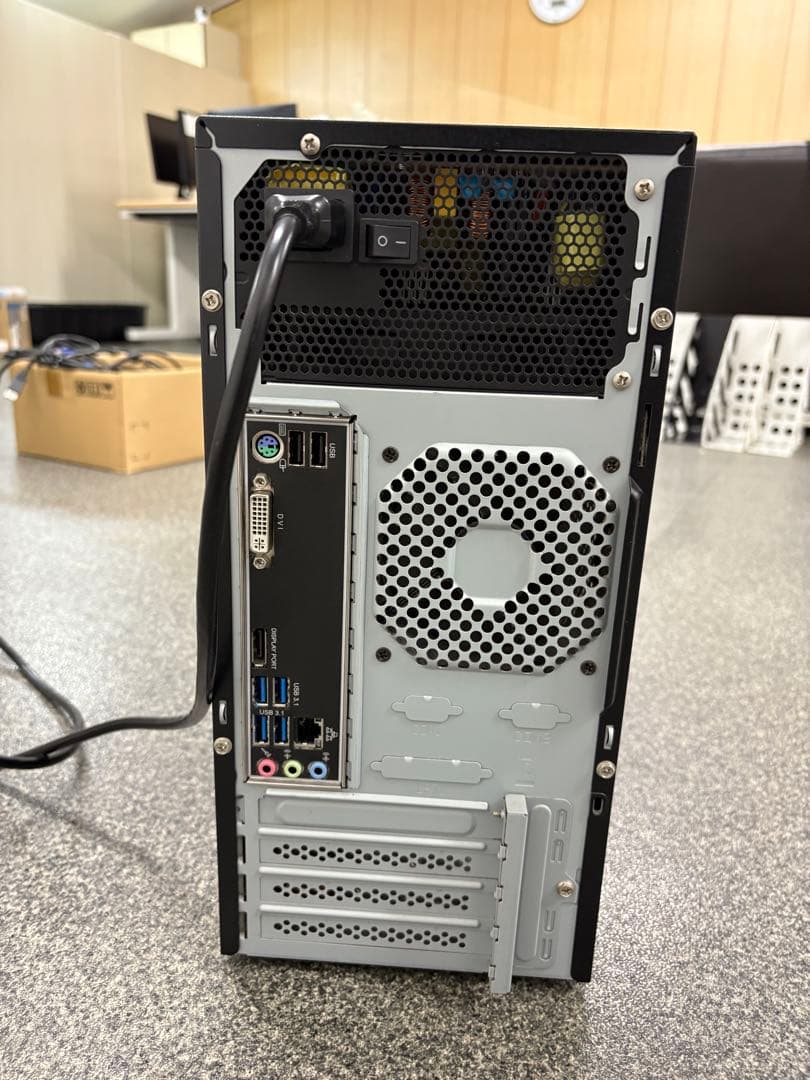 デスクトップPC ブラック タワー型