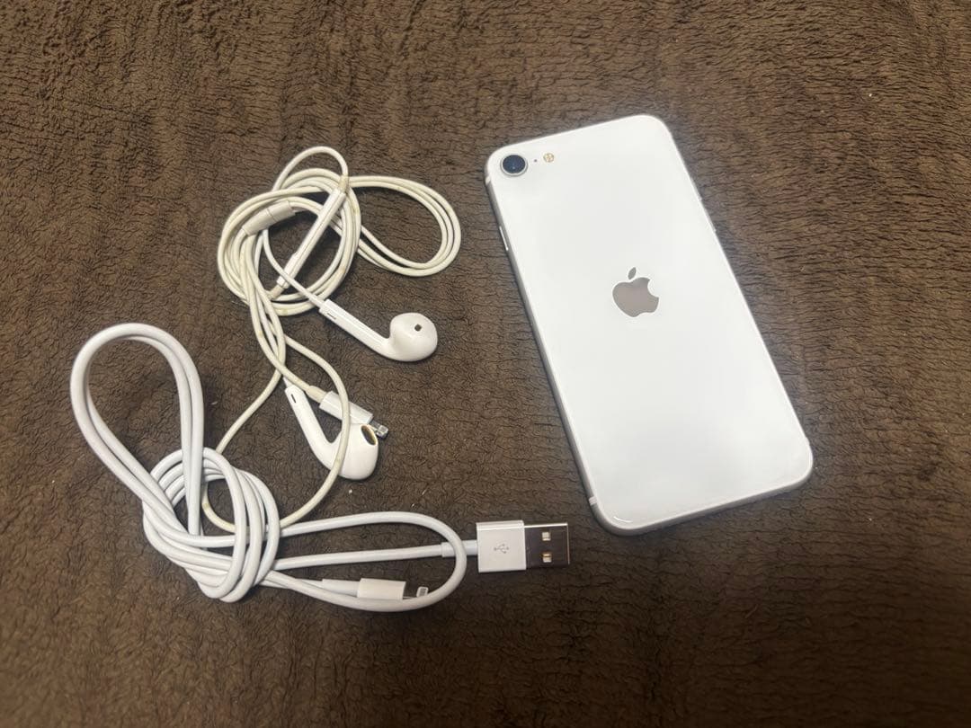 Apple iPhone SE2 ホワイト 本体
