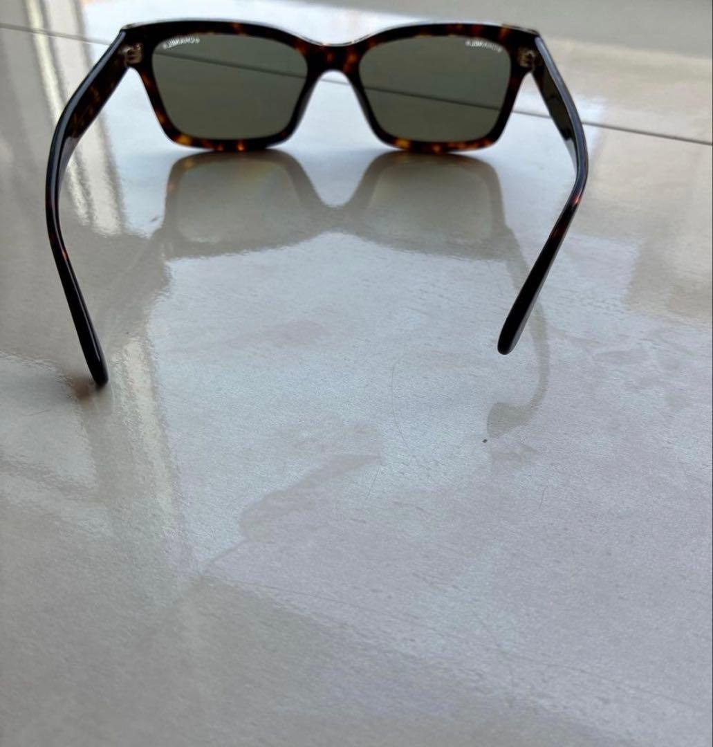 CHANEL ブラウン サングラス 四角形フレーム