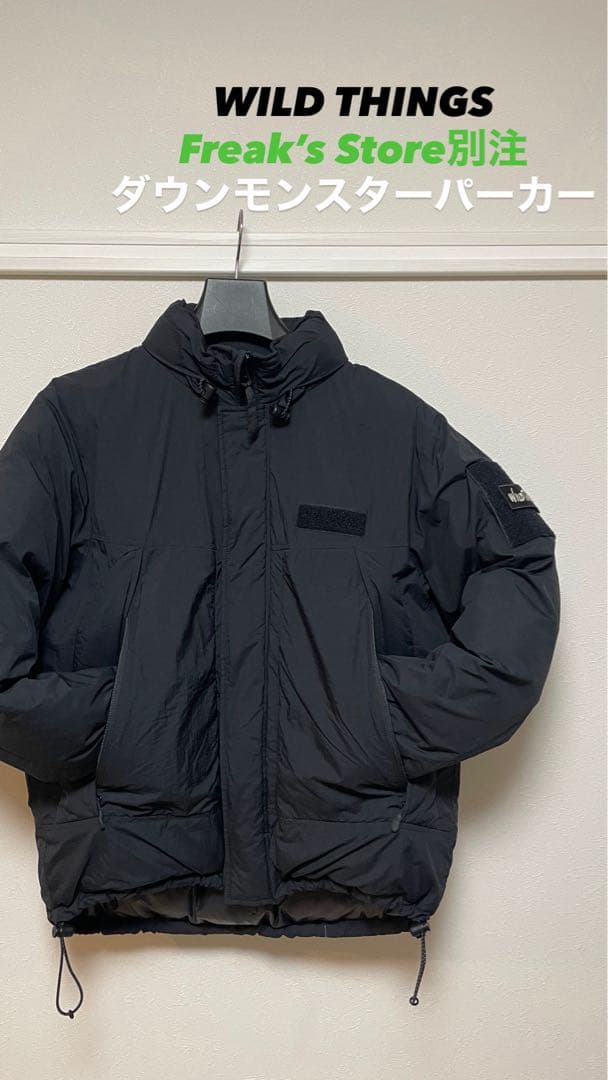 WILD THINGS Freak’s Store別注ダウンモンスター パーカー
