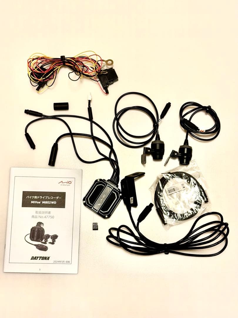 と*も様 バイク ドライブレコーダー DAYTONA デイトナ MiVue M8