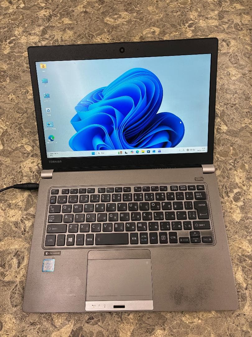 【東芝】Dynabook RZ63 Core i7-6500U