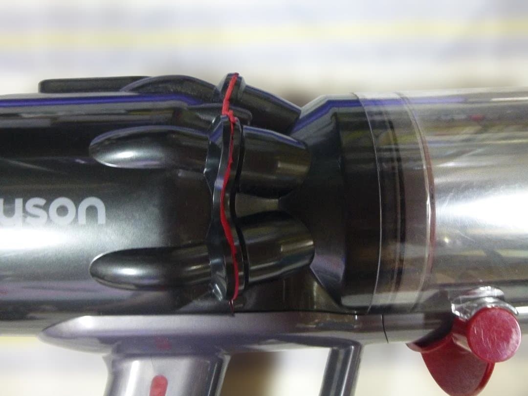 いいねは要らん　ダイソン micro 1.5kg SV21　ニッケル　AC無し