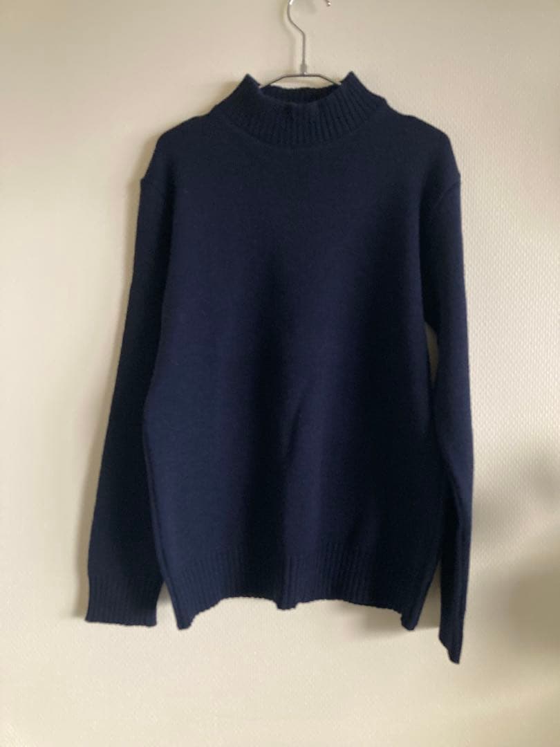 DE BONNE FACTURE デボン・ファクチュール　モックネックニット