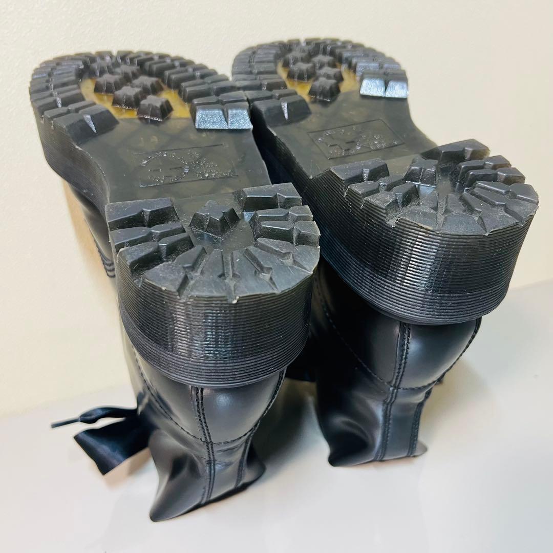 【美品】ドクターマーチン MOLLY 6ホール ブーツ UK4 ブラック 厚底