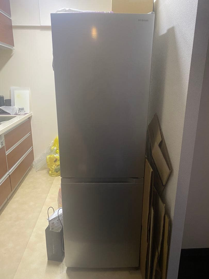 アイリスオーヤマ　IRSN-23A-S ノンフロン冷凍冷蔵庫 231L