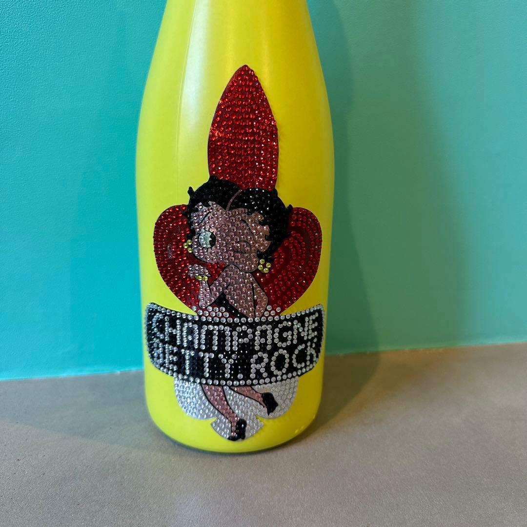 Champagne Betty Rock ベティ・ブープデザイン イエロー 空瓶