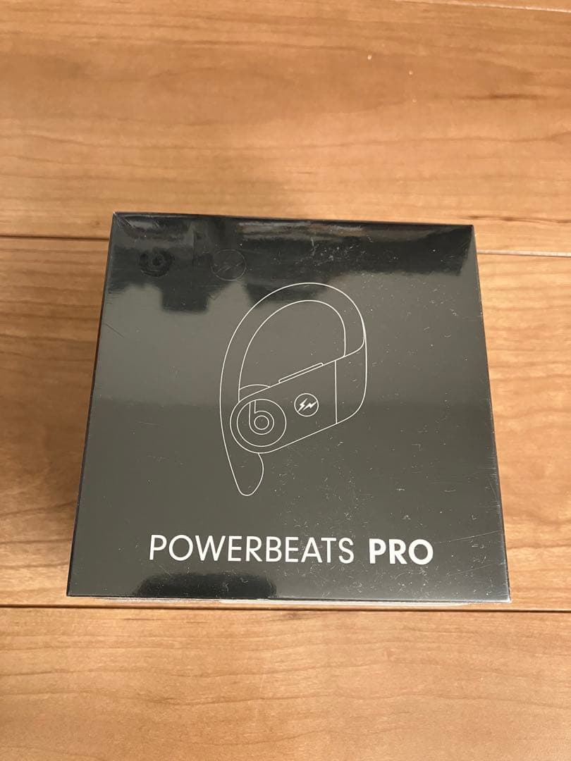 海外正規品 Fragment Design Powerbeats Pro 黒