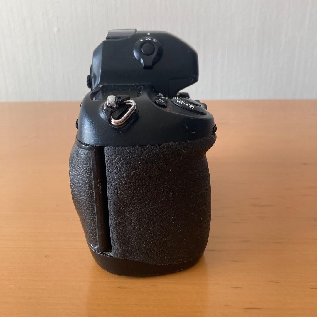 Nikon F100 フィルムカメラ ニコン 一眼レフカメラ