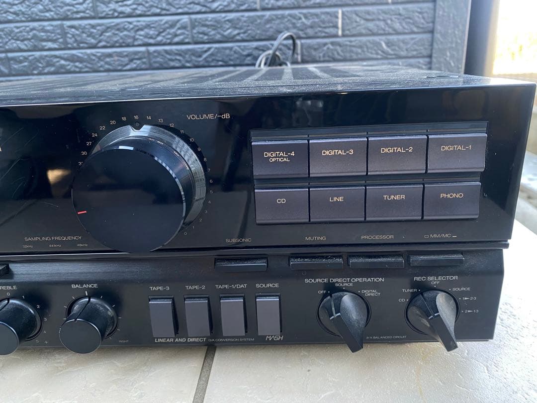 SANSUI サンスイAU-α777DG プリメインアンプ