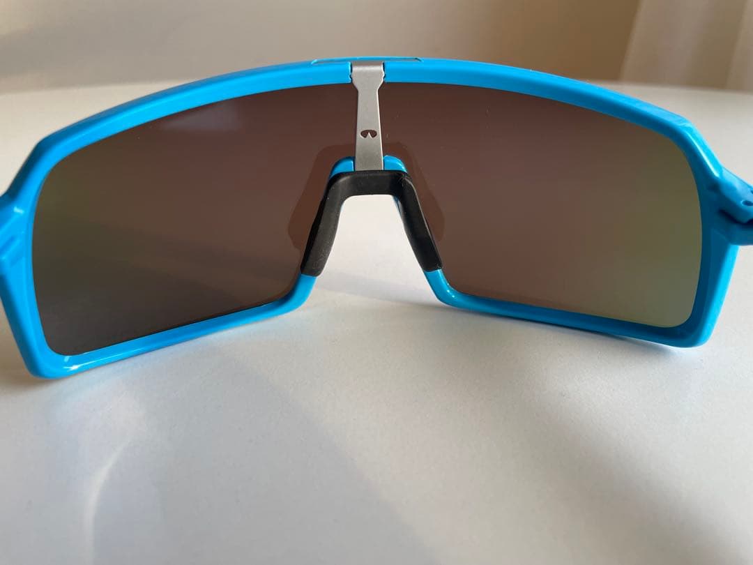 Oakley Sutro オークリースートロ