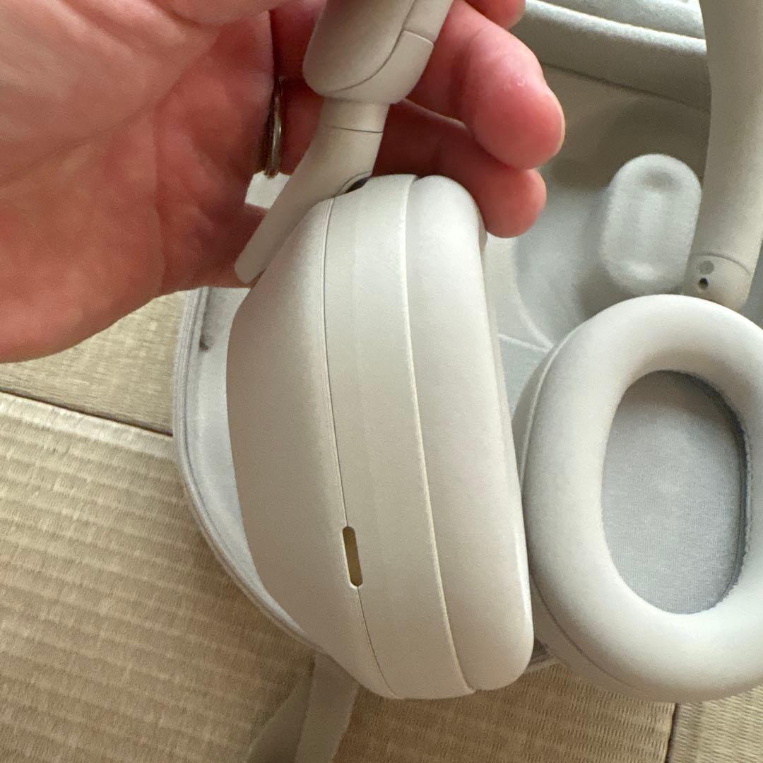 ソニー　ワイヤレスノイズキャンセリング　ステレオヘッドセット