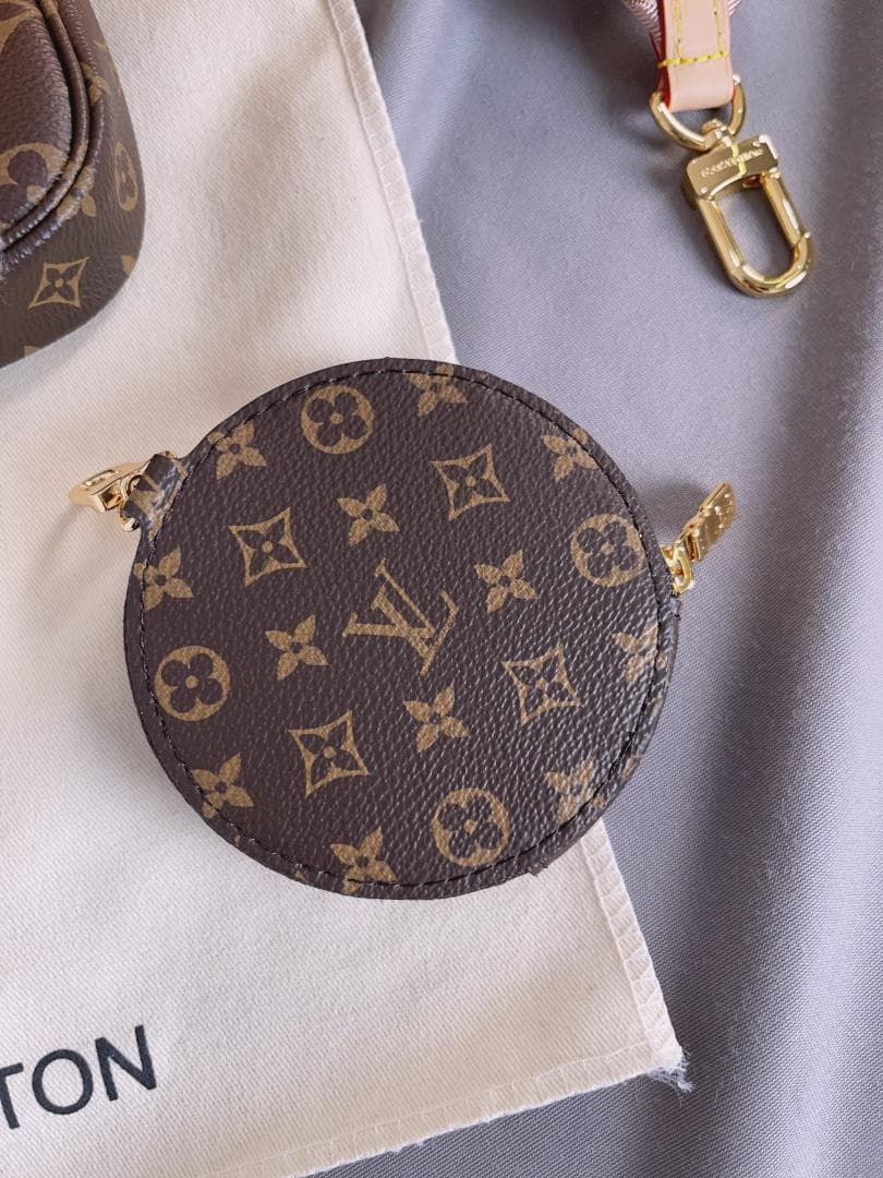 ミュルティポシェットアクセソワール M44840