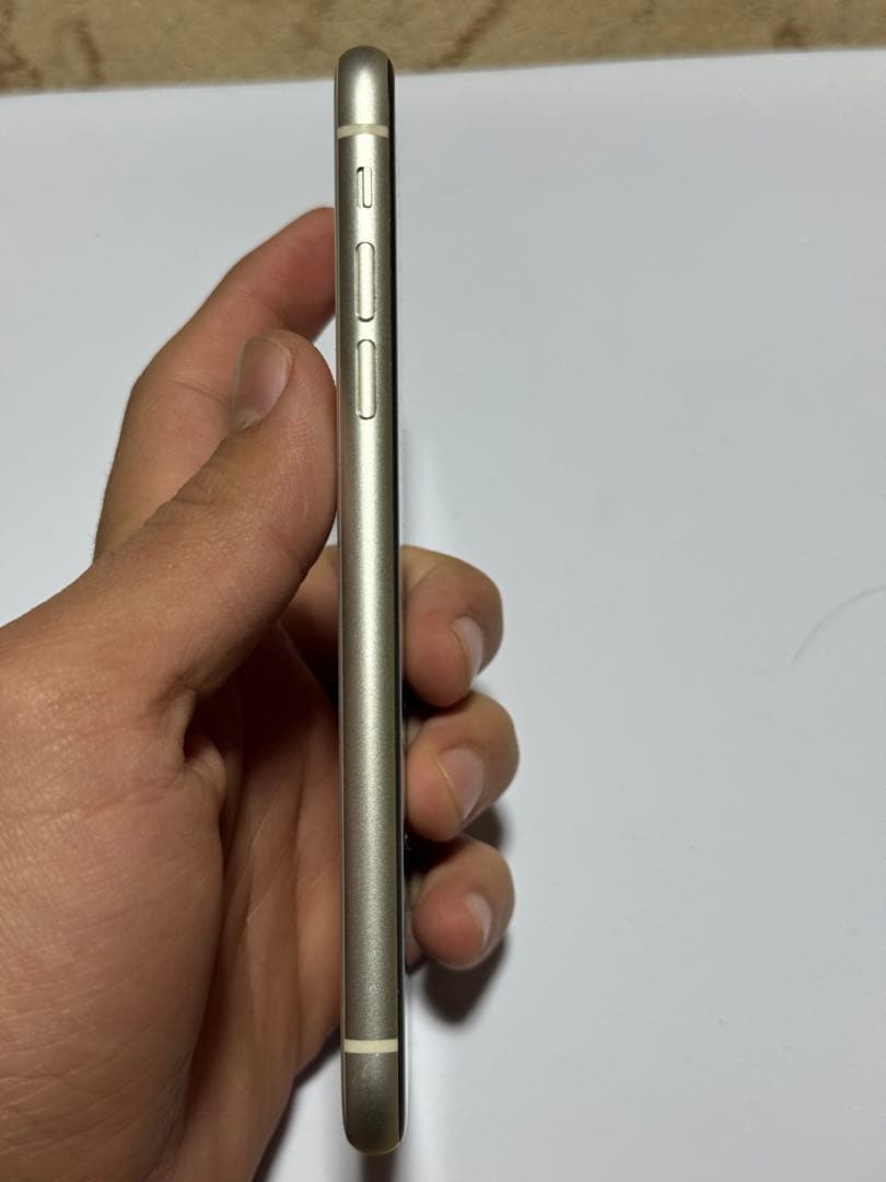 Apple iPhone 11 ホワイト【ジャンク】