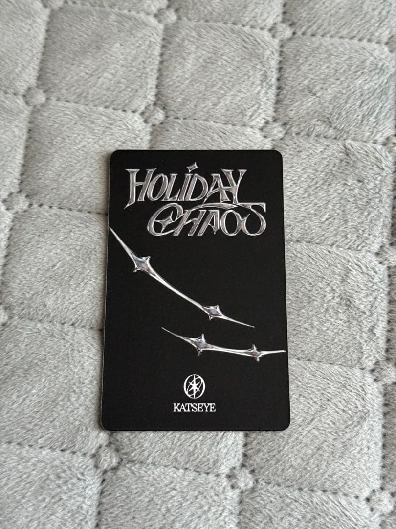 KATSEYE メーガン Holiday boxトレカ