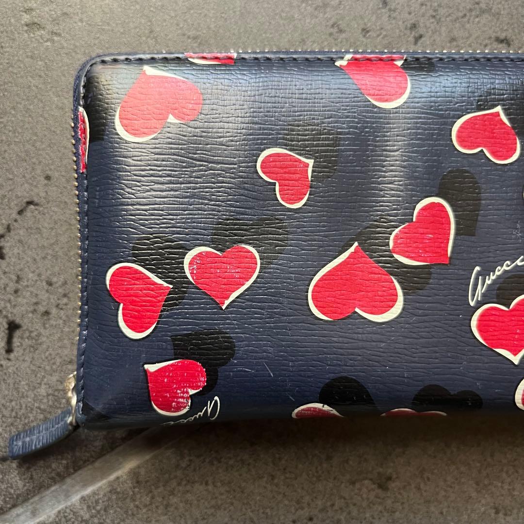 Gucci グッチ　長財布 ラウンド財布　ハート柄　バレンタインコレクション