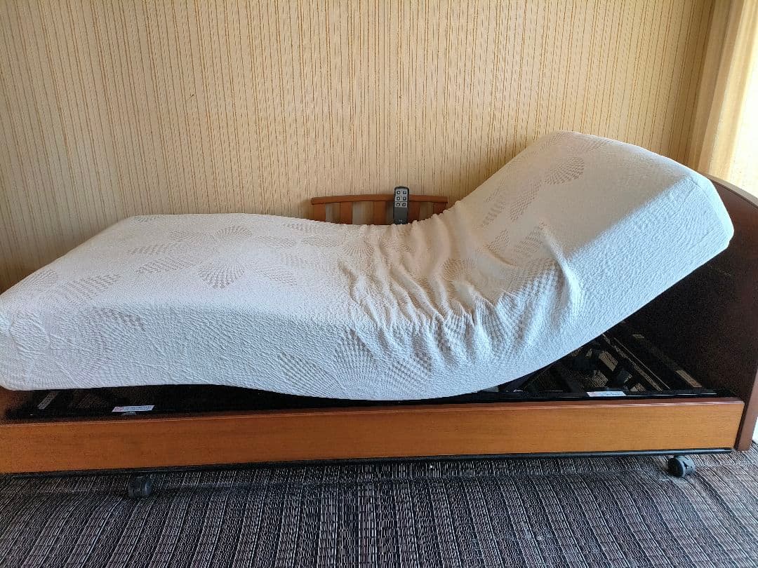 シモンズ 電動 ベッド 手すり付き　シングル　フラットⅡ