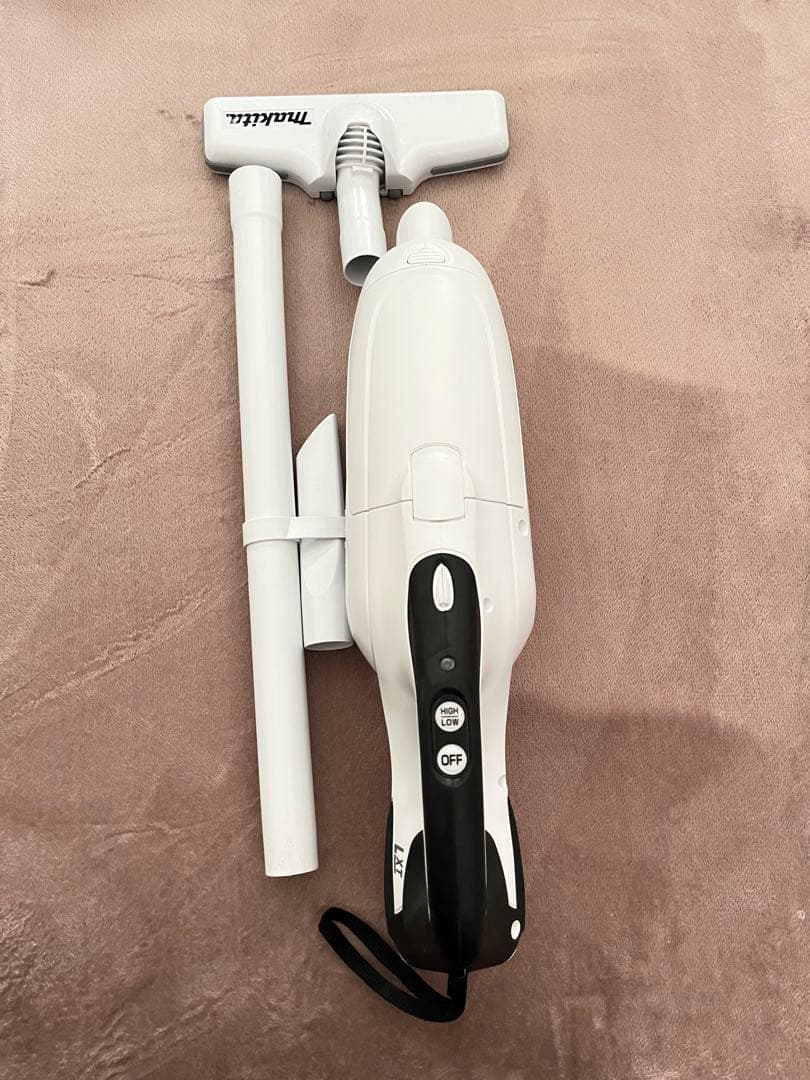 ユ*ジ様 マキタ　makita 掃除機　充電式クリーナー　18v CL182FD