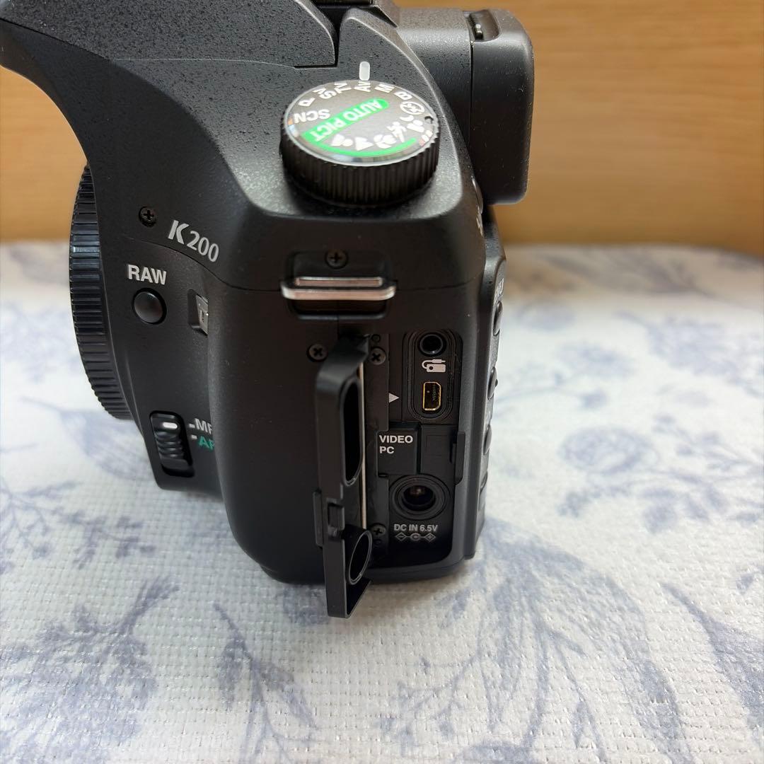 [美品] ペンタックス PENTAX K200D デジタル一眼レフカメラ