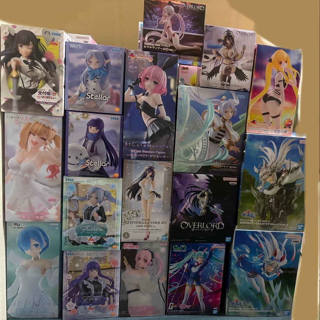 新品未開封プライズフィギュア１８個