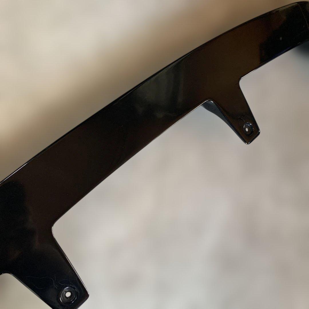 三菱　ミツビシ　デリカD5 純正リアウィング　ブラック　中古品