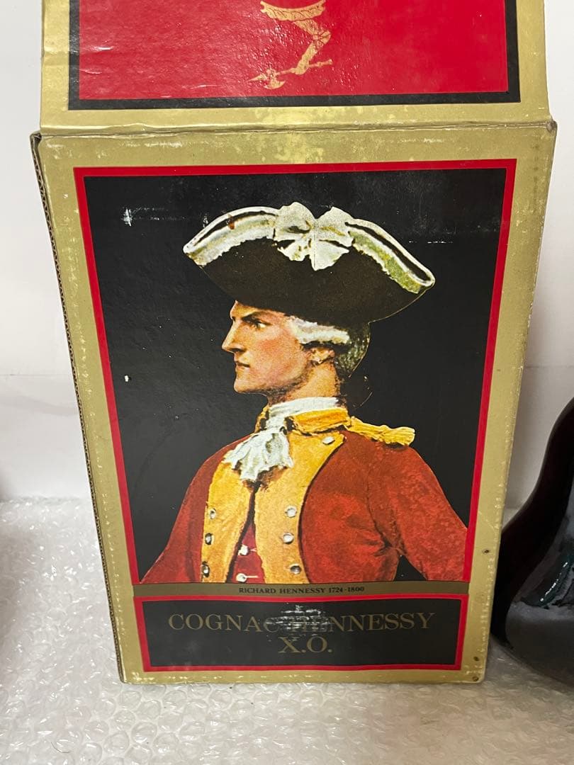 Hennessy X.O. コニャック 箱付き　古酒　金キャップ 未開封