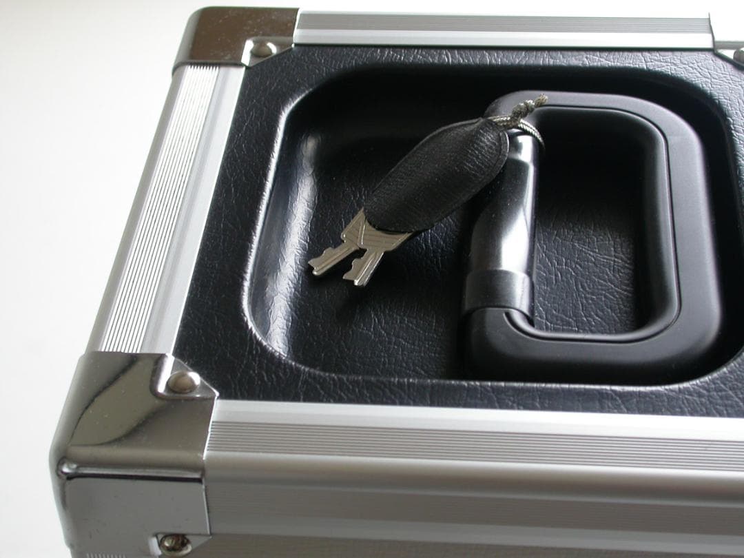 CANON LENS EF 300mm F2.8L (Ⅲ) USM（トランク付）