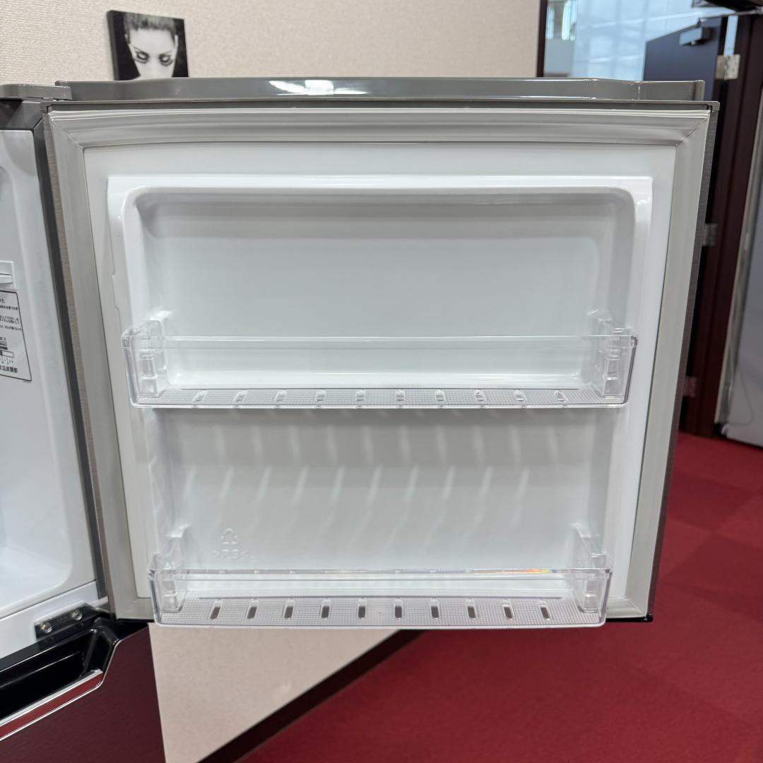 都内23区配送無料　美品ハイセンス2020年製　2ドア冷蔵庫227L
