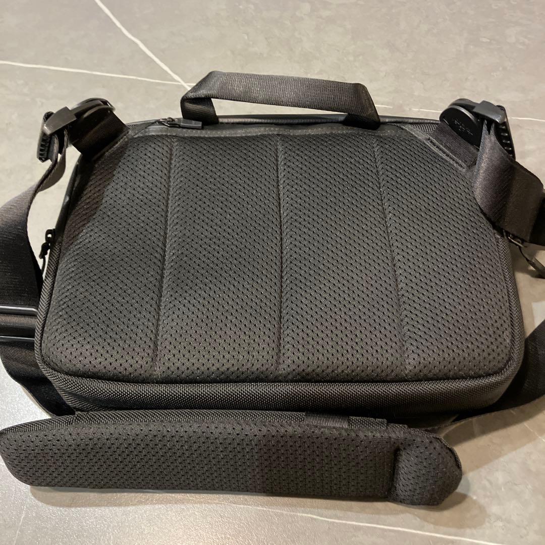 【新品未使用】ergofiniteTHETOKYO TECHPACK SLING