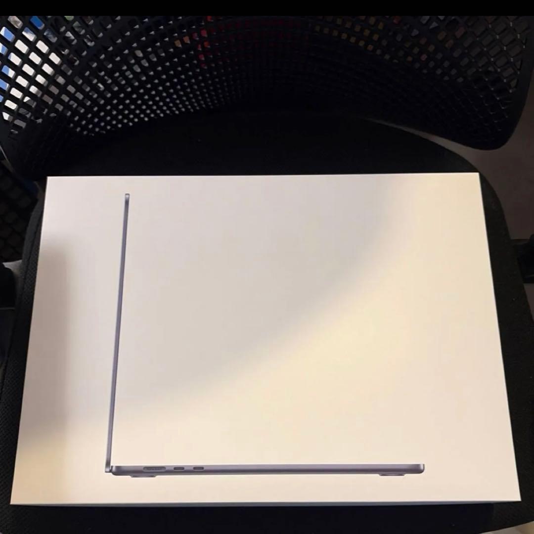 新品　MacBook Air M4 15インチMW1L3J/A ミッドナイト
