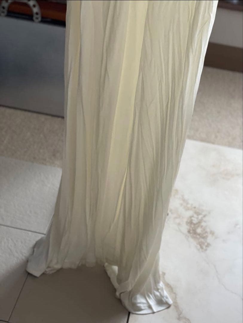 a Ferretti Vネック ドレープ ロングドレス ホワイト