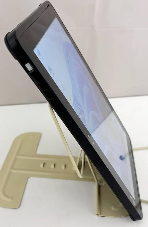 【動作良好】Win11 富士通タブレット10.1型 ★寝室・旅先