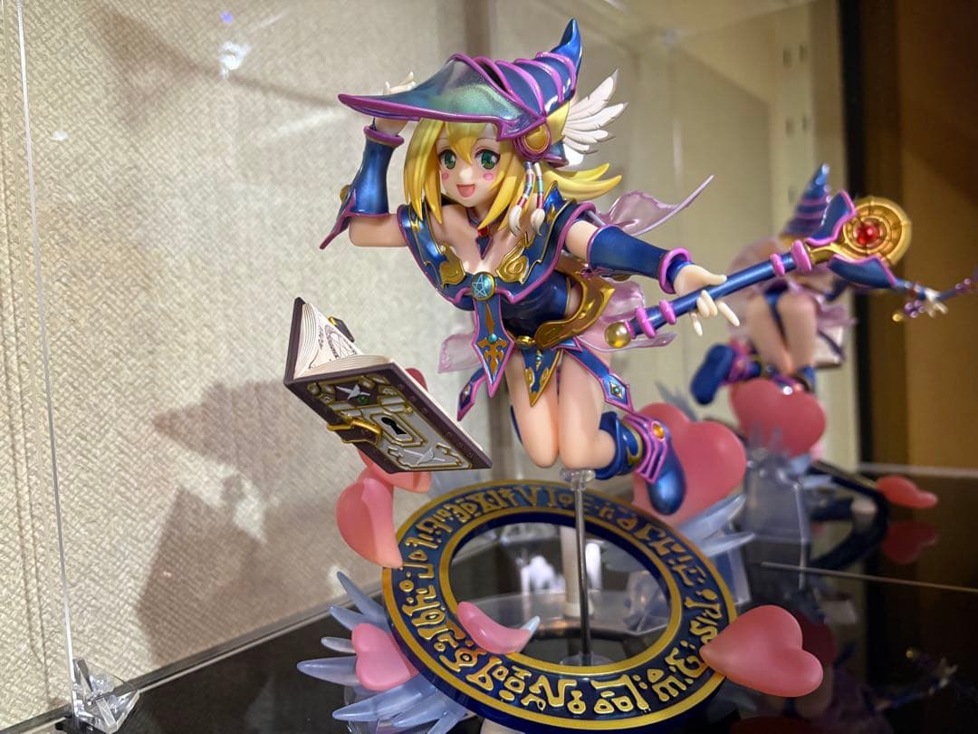 まち　遊戯王 ブラックマジシャンガール メガハウス　フィギュア