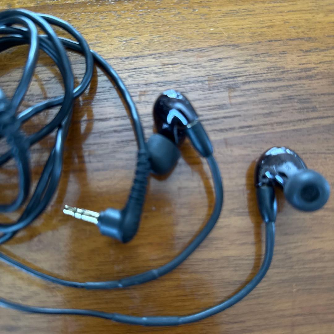 SE846 SHURE シュア　高遮音性イヤホン　美品
