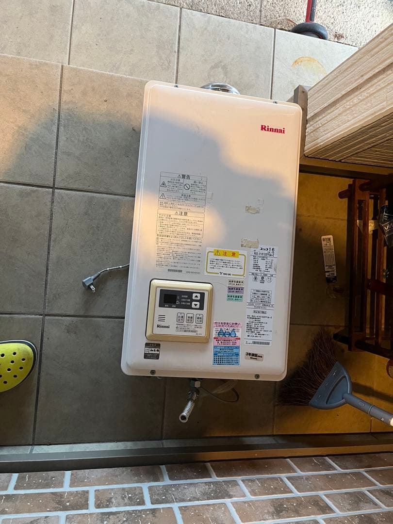 Rinnai 壁掛け給湯器 強制排気