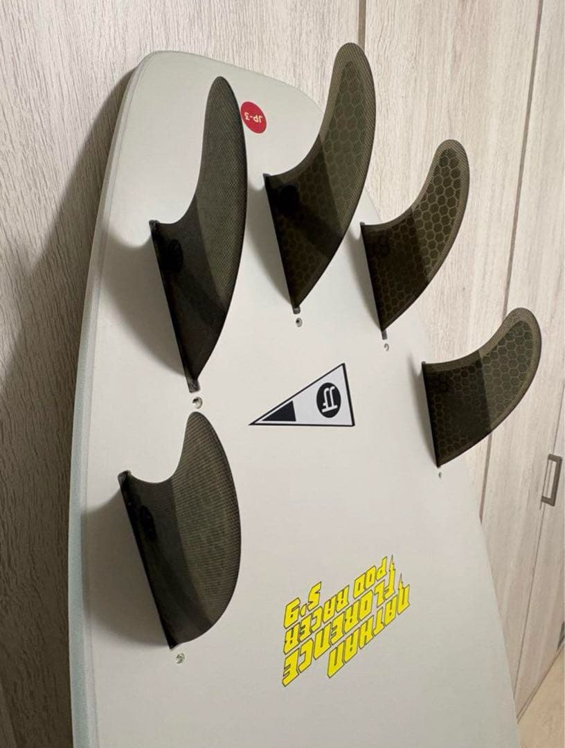 パイゼル JJF SOFT TOP 5'9フィン、リーシュ、ハードケース付