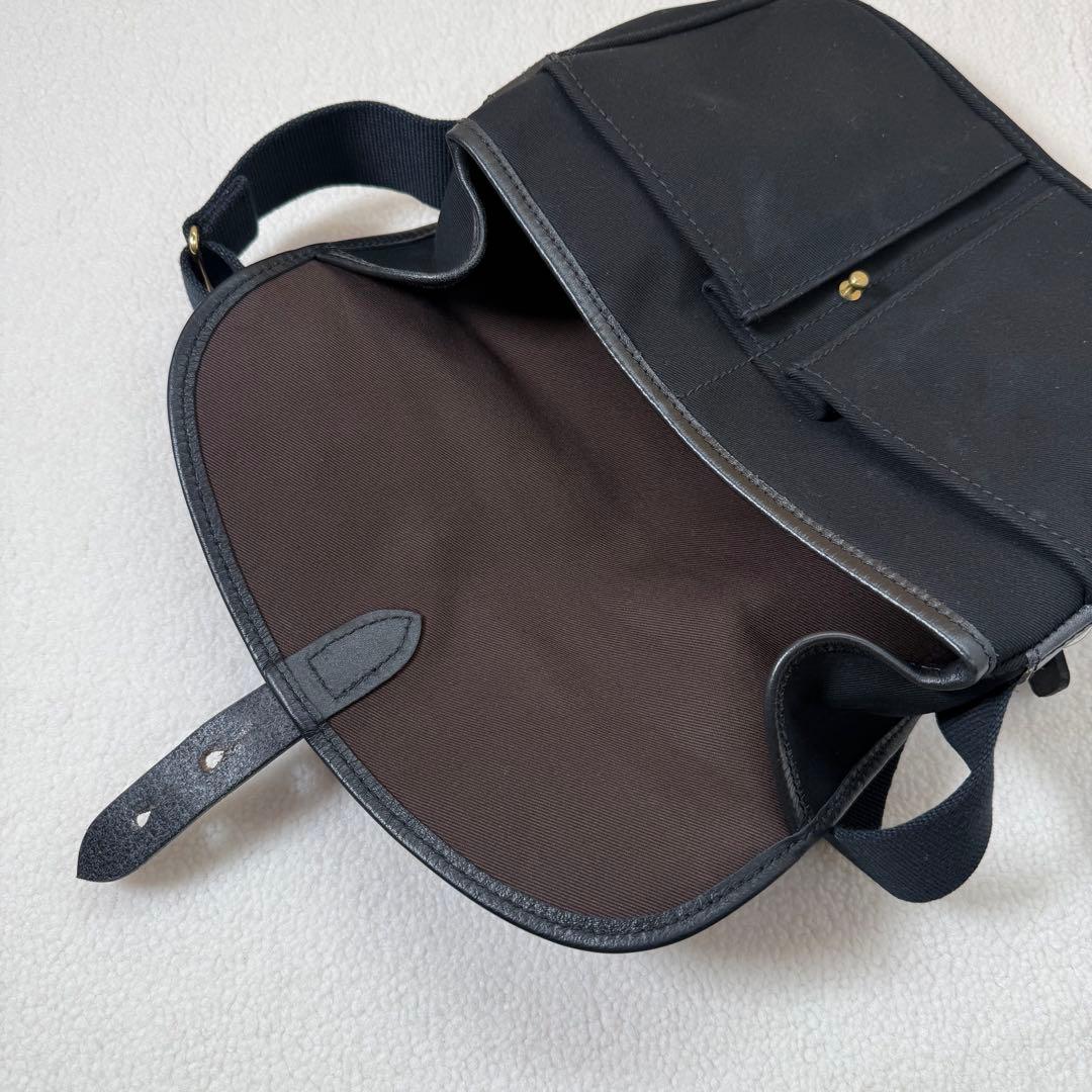 Brady STOUR/ブレディ ストア　ショルダーバッグ　ネイビー