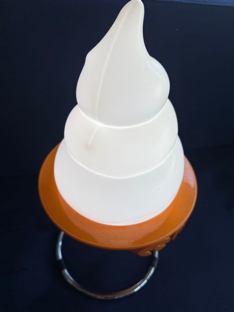 NISSEI 日世 ニッセイ ソフトクリーム ライト　照明