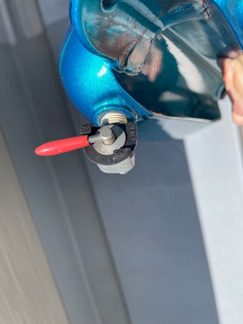 スポーツスター　社外タンク　バイクタンク　チョッパー　エボ　ハーレー