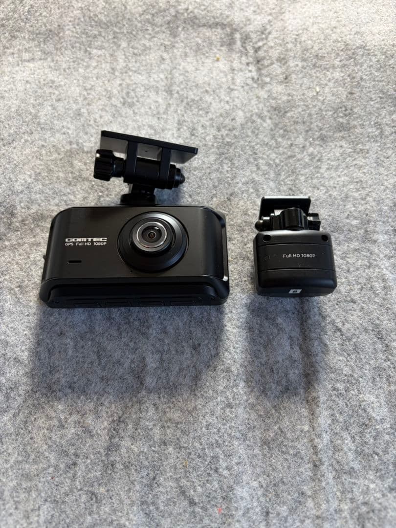 コムテック　ドライブレコーダー COMTEC　2カメラ　前後　ZDR035