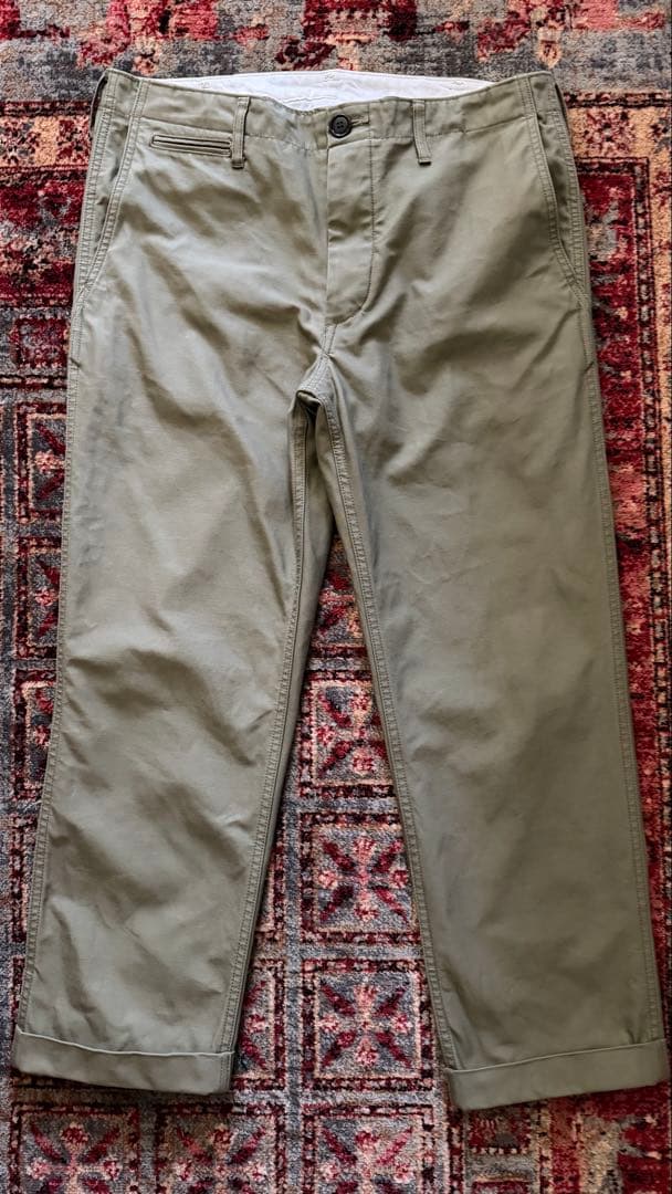 2本まとめ　visvim チノパンとデニムパンツ