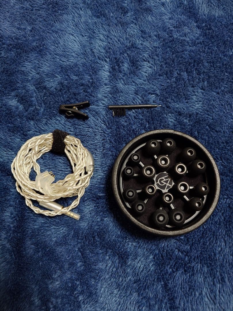 64audio Fourté Blanc