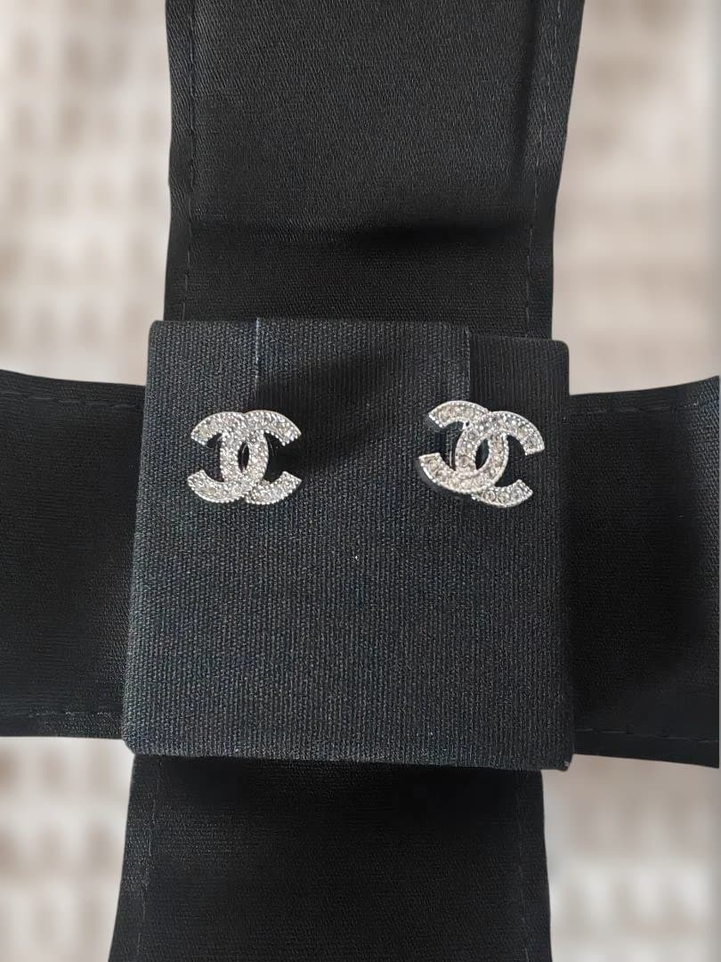 美品 シャネル CCマーク ピアス メタル&ストラス ピアス シルバー