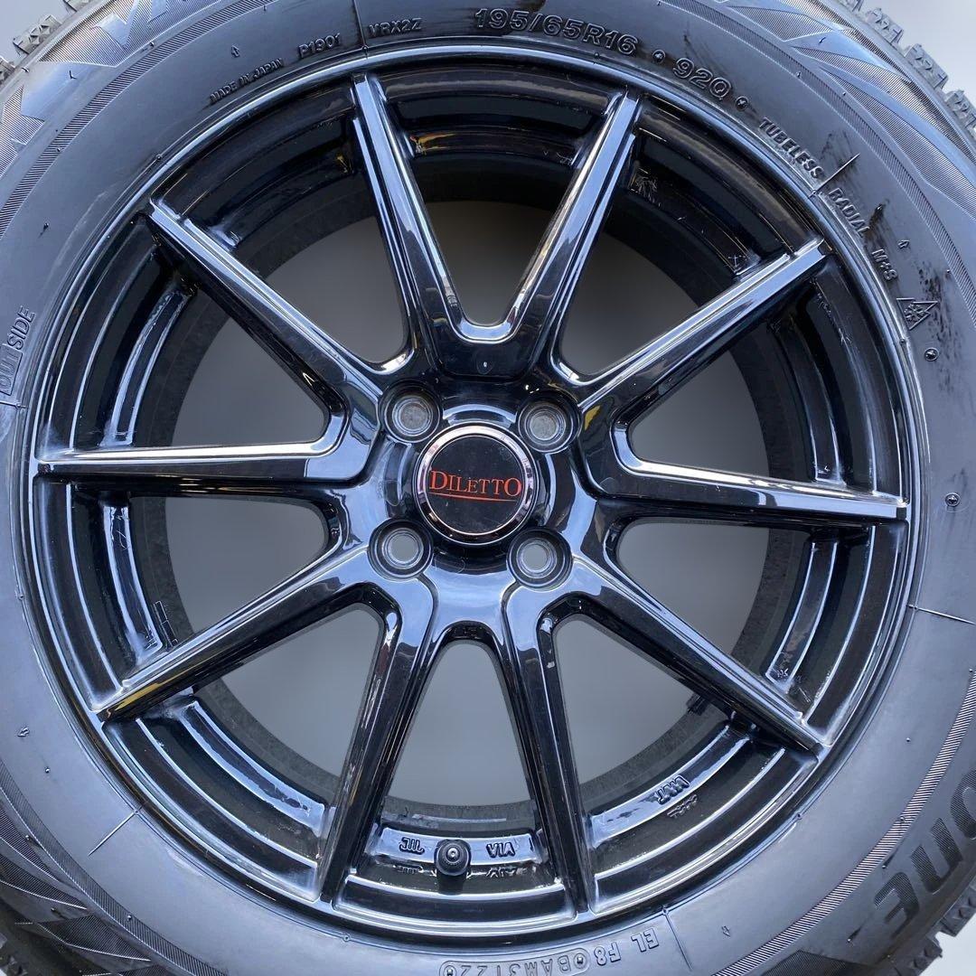 中古バリ溝ブリヂストンスタッドレスセット195/65R16 ライズ、ロッキー