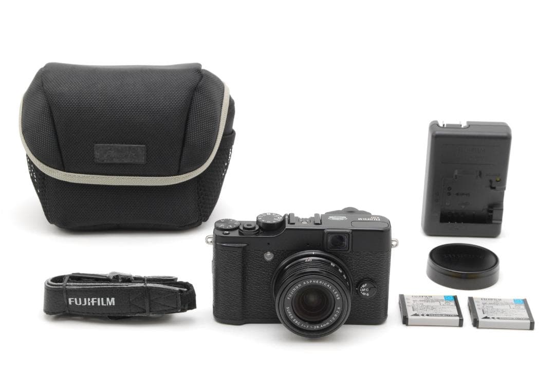 極美品 Fujifilm X10 デジタルカメラ #327