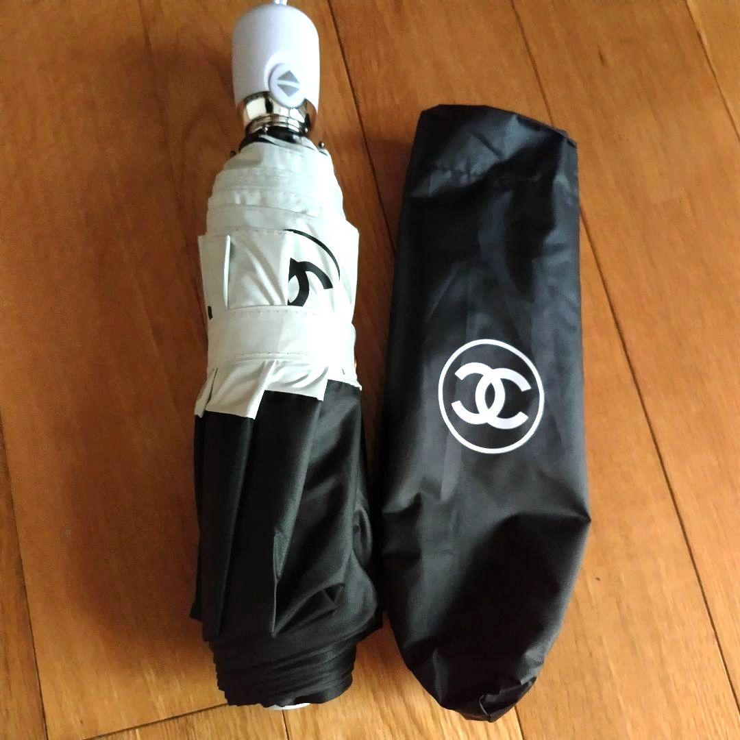 CHANEL シャネル 折りたたみ傘 ブラック ホワイト バイカラー