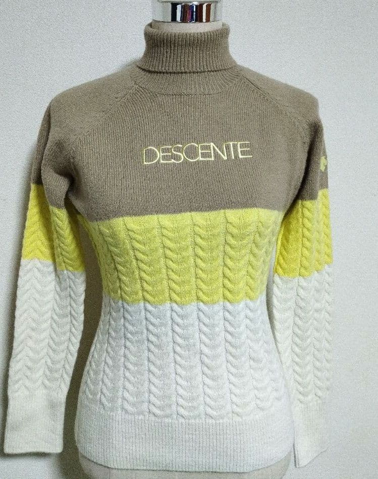 【新品・未使用品】DESCENTE　デサントゴルフ　レディース　ニットトップス